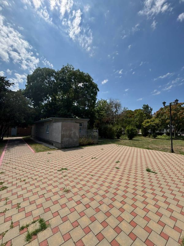 Признан ничтожным договор аренды земельного участка, переданного в пользование в Приморском сквере в Керчи