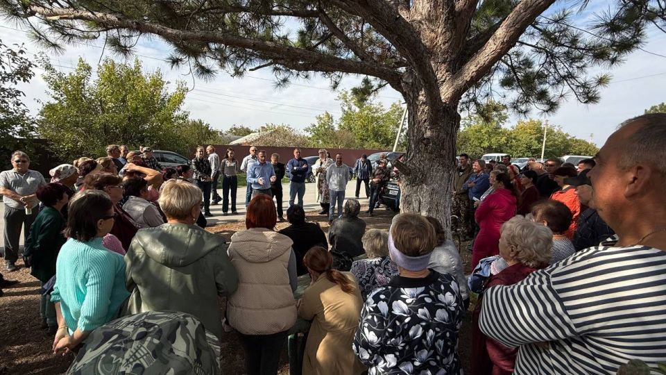 ����� ������: ������ ������� � �������� �.�������. � ����������� ������� ������� ����� ��������� ������ ������� ��������, ������������� ��������� �����������, ������������ ������� ������� ������ ������� ���������