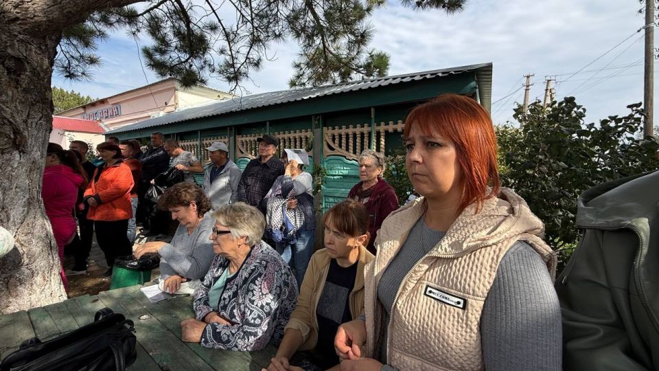 ����� ������: ������ ������� � �������� �.�������. � ����������� ������� ������� ����� ��������� ������ ������� ��������, ������������� ��������� �����������, ������������ ������� ������� ������ ������� ���������