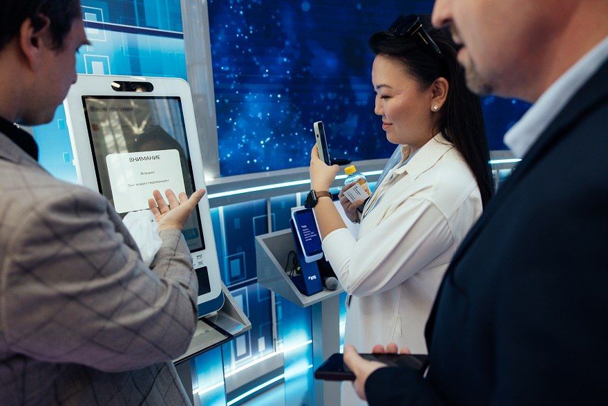 Альтернативные платежи займут половину рынка безналичных расчётов к 2026 году