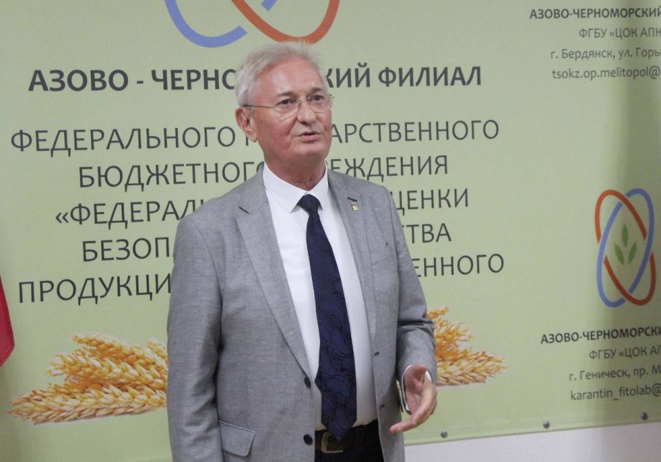 Василий Рогатин поздравил работников агропромышленного комплекса с профессиональным праздником Василий Рогатин поздравил работников агропромышленного комплекса с профессиональным праздником