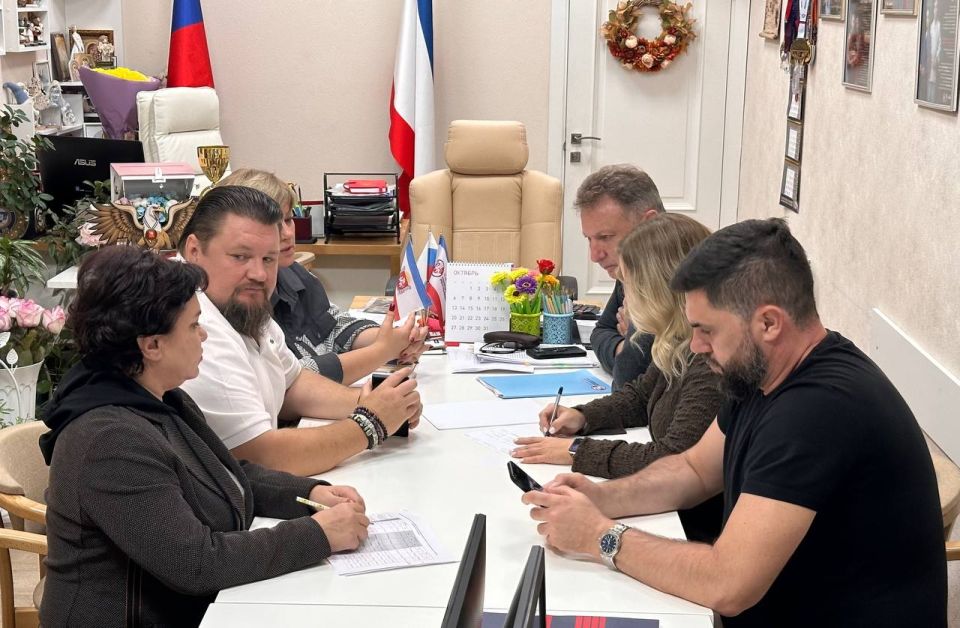 Ольга Торубарова: Провела рабочую встречу с председателем регионального отделения студенческого спортивного союза Игорем Александровичем Кийко Ольга Торубарова: Провела рабочую встречу с председателем регионального отделения студенческого спортивного союза Игорем Александровичем Кийко