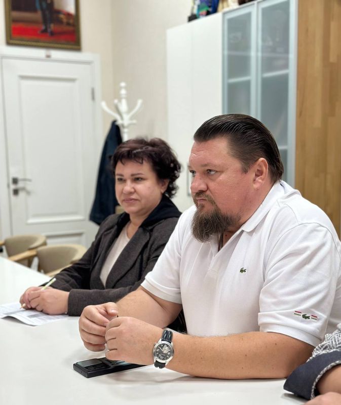Ольга Торубарова: Провела рабочую встречу с председателем регионального отделения студенческого спортивного союза Игорем Александровичем Кийко Ольга Торубарова: Провела рабочую встречу с председателем регионального отделения студенческого спортивного союза Игорем Александровичем Кийко