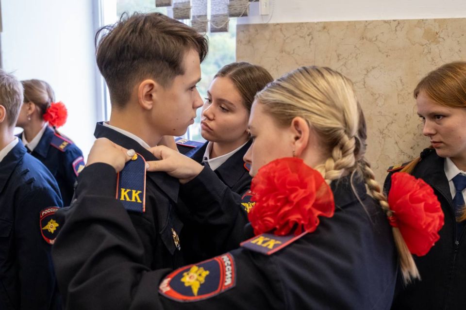 Заместитель начальника Управления МВД России по г. Севастополю Жанна Данилина приняла участие в торжественной церемонии приведения к Клятве и Обещанию кадет органов внутренних дел Заместитель начальника Управления МВД России по г. Севастополю Жанна Данилина приняла участие в торжественной церемонии приведения к Клятве и Обещанию кадет органов внутренних дел