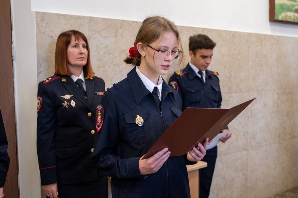 Заместитель начальника Управления МВД России по г. Севастополю Жанна Данилина приняла участие в торжественной церемонии приведения к Клятве и Обещанию кадет органов внутренних дел Заместитель начальника Управления МВД России по г. Севастополю Жанна Данилина приняла участие в торжественной церемонии приведения к Клятве и Обещанию кадет органов внутренних дел