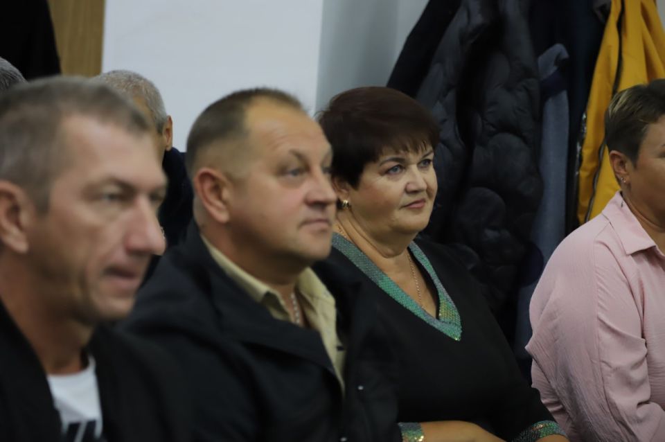В администрации Бахчисарайского района состоялось торжественное собрание ко Дню работника сельского хозяйства и перерабатывающей промышленности! Трудящихся и ветеранов отрасли тепло поздравили глава муниципального... В администрации Бахчисарайского района состоялось торжественное собрание ко Дню работника сельского хозяйства и перерабатывающей промышленности! Трудящихся и ветеранов отрасли тепло поздравили глава муниципального...
