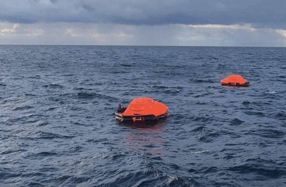 В Черном море затонул шедший на Украину сухогруз В Черном море затонул шедший на Украину сухогруз