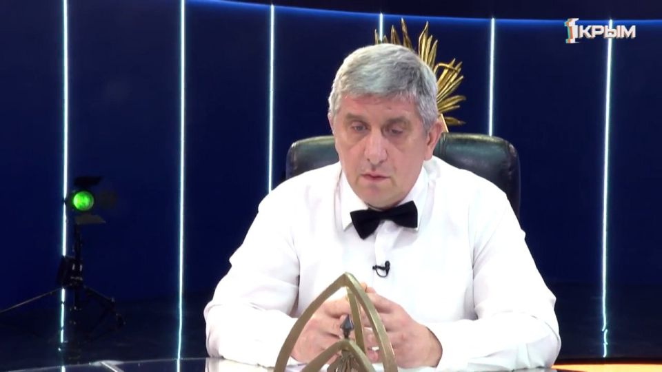 В эфире телеканала «Первый Крымский» — 22-я игра полуфинала XVIII сезона взрослой Лиги клуба знатоков Православной культуры «Зерно Истины» В эфире телеканала «Первый Крымский» — 22-я игра полуфинала XVIII сезона взрослой Лиги клуба знатоков Православной культуры «Зерно Истины»