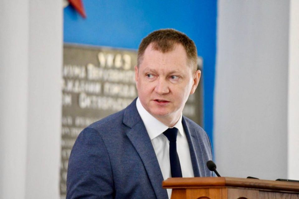 Владимир Немцев: Информацию о проведении единой государственной политики, направленной на реализацию основных задач Департамента архитектуры и градостроительства города Севастополя за 2024 год, представил и.о. заместителя... Владимир Немцев: Информацию о проведении единой государственной политики, направленной на реализацию основных задач Департамента архитектуры и градостроительства города Севастополя за 2024 год, представил и.о. заместителя...