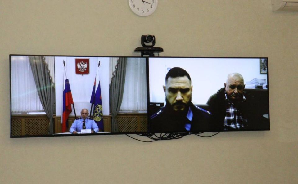 Прокурор Крыма Олег Камшилов провел очередной прием граждан Прокурор Крыма Олег Камшилов провел очередной прием граждан