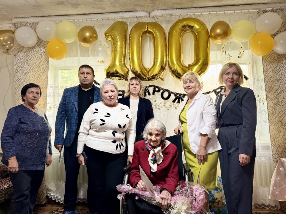 ����������������� �������� ����� ���� ������� � ������ � ������ �������������� � ���������� ���� ��������� � ������� ��������� �������, ������� 9 ������� �������� ���� 100-������ ������