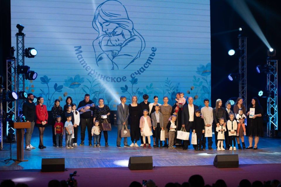 Совместно с коллегами приняли участие в региональном форуме «Сохраним жизнь» Совместно с коллегами приняли участие в региональном форуме «Сохраним жизнь»