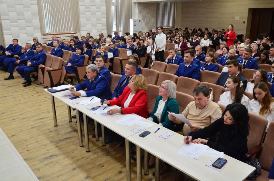 Вера Паутова приняла участие в праздновании 10-летия юридического факультета Крымского юридического института (филиала) Университета прокуратуры Российской Федерации Вера Паутова приняла участие в праздновании 10-летия юридического факультета Крымского юридического института (филиала) Университета прокуратуры Российской Федерации
