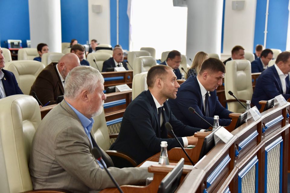 Владимир Немцев: Информацию о проведении единой государственной политики, направленной на реализацию основных задач Департамента архитектуры и градостроительства города Севастополя за 2024 год, представил и.о. заместителя... Владимир Немцев: Информацию о проведении единой государственной политики, направленной на реализацию основных задач Департамента архитектуры и градостроительства города Севастополя за 2024 год, представил и.о. заместителя...
