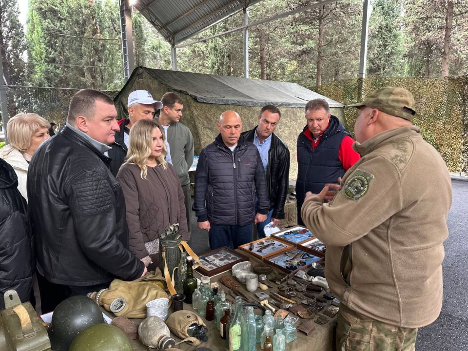 Ольга Торубарова: В рамках спартакиады, посвященной Дню памяти и славы крымских партизан и подпольщиков, для всех участников была организована военная выставка времен Великой Отечественной Войны