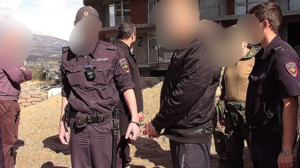 В Алуште к десяти с половиной годам лишения свободы осужден рабочий, признанный виновным в убийстве