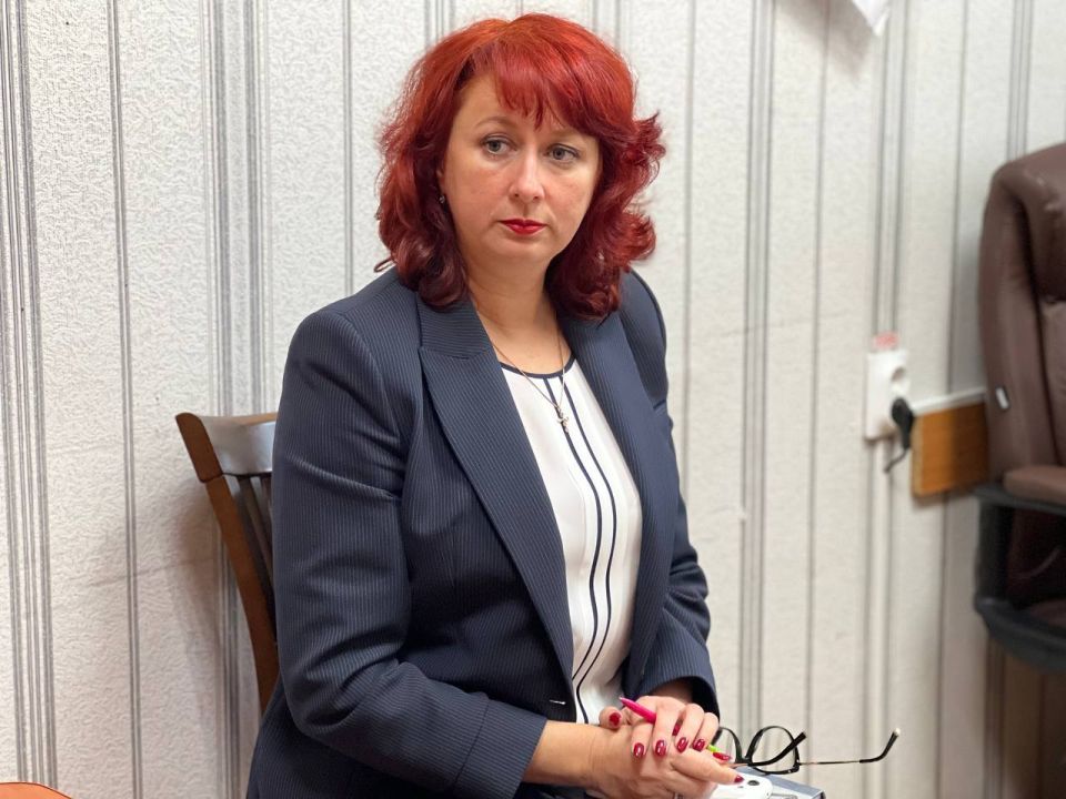 «Диалог с жителями – ключевой инструмент для улучшения качества жизни в нашем городе. Наша задача – создать условия, при которых каждый заявитель сможет получить своевременную помощь и поддержку от органов власти» «Диалог с жителями – ключевой инструмент для улучшения качества жизни в нашем городе. Наша задача – создать условия, при которых каждый заявитель сможет получить своевременную помощь и поддержку от органов власти»