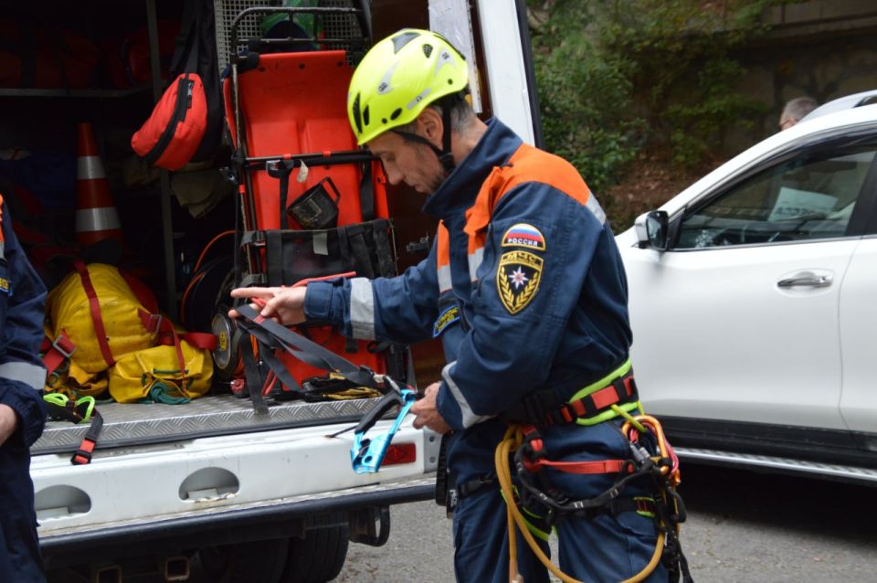 Совершенствуя навыки спасения Совершенствуя навыки спасения
