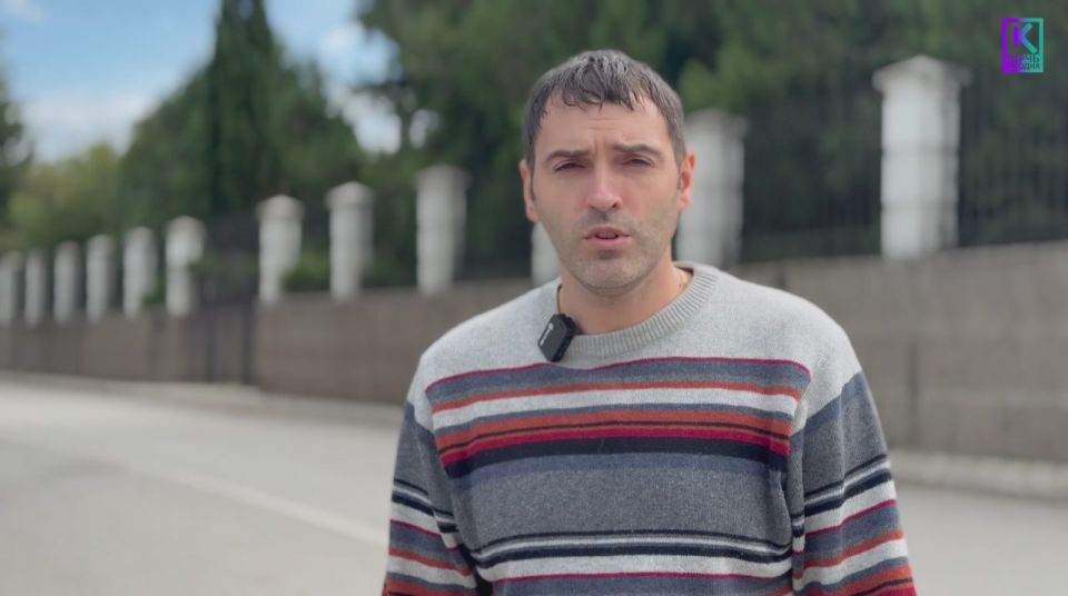 В Керчи провели ревизию уличного освещения вдоль центральных городских дорог – ул. Кирова и Еременко. Сотрудники ООО «Горсвет-Керчь» проверили исправность светильников, заменили перегоревшие лампочки