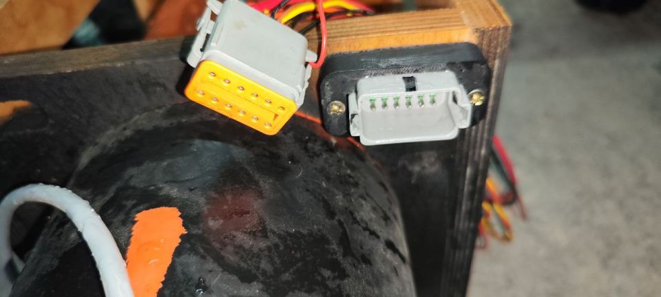 Вот такие труболёты сейчас прилетают по Крыму Вот такие труболёты сейчас прилетают по Крыму