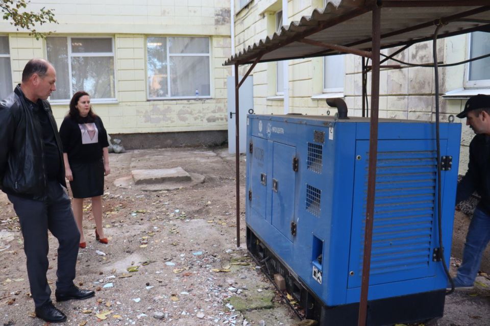 Владислав Хаджиев: На территории района расположено 34 школы, 20 детских садов Владислав Хаджиев: На территории района расположено 34 школы, 20 детских садов