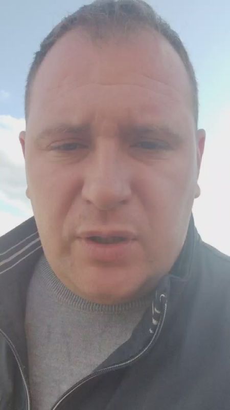 Денис Олейник: Находился сегодня в селе Славное, где проконтролировал ход капитального ремонта дворовых территорий многоквартирных домов