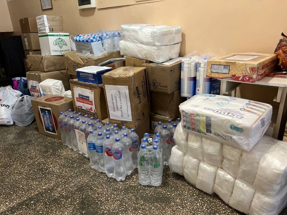 Ольга Урайкина: В преддверии празднования Дня отца с гуманитарной помощью посетили Бахчисарайское отделение военного госпиталя Ольга Урайкина: В преддверии празднования Дня отца с гуманитарной помощью посетили Бахчисарайское отделение военного госпиталя