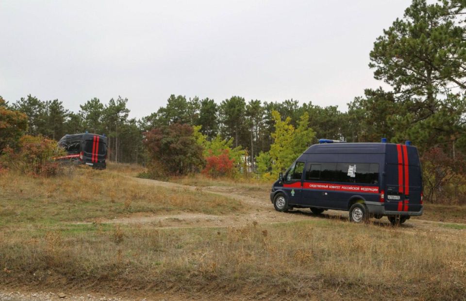 Следователи-криминалисты полуострова в канун своего профессионального праздника провели практические учения Следователи-криминалисты полуострова в канун своего профессионального праздника провели практические учения