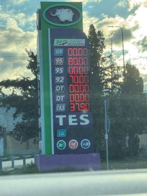  :  ,     !      08.30 17 