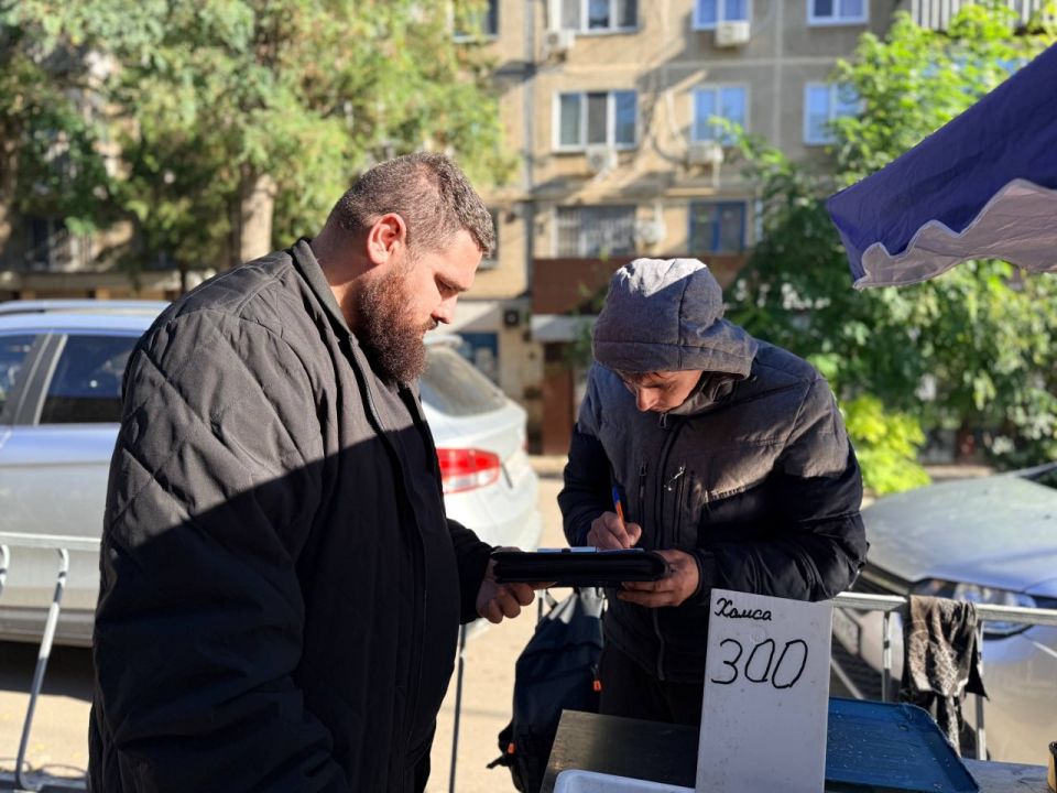 В Керчи продолжаются профилактические рейды по выявлению незаконной торговли В Керчи продолжаются профилактические рейды по выявлению незаконной торговли
