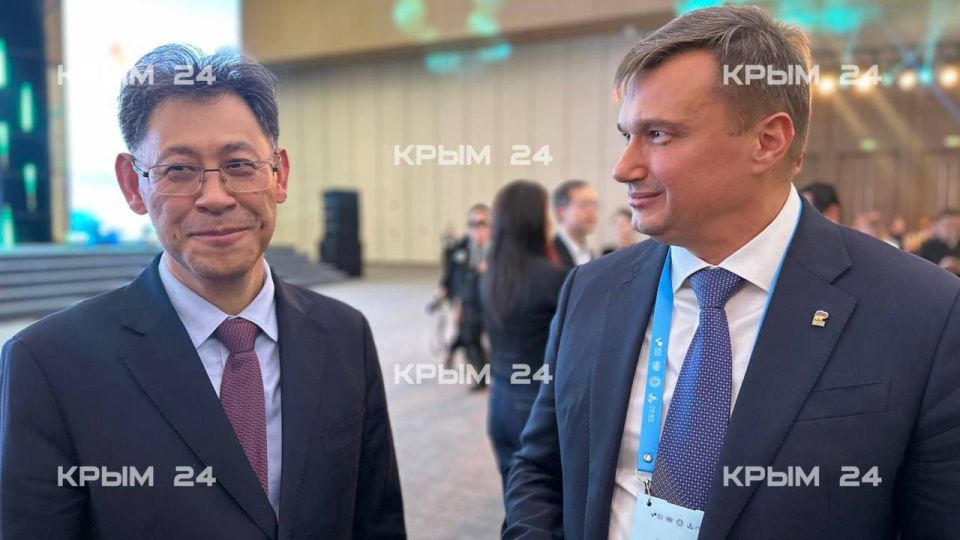Мэр китайского города Сиань поприветствовал делегацию из Ялты Мэр китайского города Сиань поприветствовал делегацию из Ялты