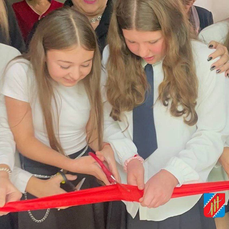 В 2025 году 33 школы Джанкойского района успешно прошли конкурсный отбор и приступили к реализации своих идей по благоустройству образовательных пространств в рамках школьного инициативного бюджетирования В 2025 году 33 школы Джанкойского района успешно прошли конкурсный отбор и приступили к реализации своих идей по благоустройству образовательных пространств в рамках школьного инициативного бюджетирования