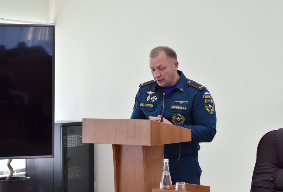 Галина Огнёва: Сегодня в Администрации города Алушты прошло заседание комиссии по предупреждению и ликвидации чрезвычайных ситуаций и обеспечению пожарной безопасности Галина Огнёва: Сегодня в Администрации города Алушты прошло заседание комиссии по предупреждению и ликвидации чрезвычайных ситуаций и обеспечению пожарной безопасности