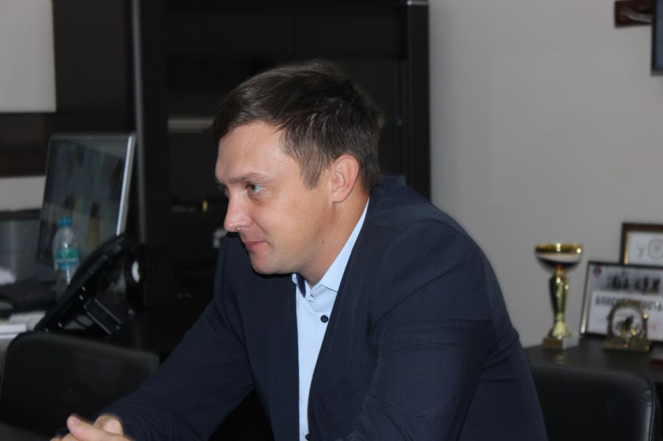 Владимир Ким: Вместе с Главой муниципального образования Иваном Козыревым встретились с участником региональной кадровой программы «Герои Крыма» Дмитрием Милосердовым Владимир Ким: Вместе с Главой муниципального образования Иваном Козыревым встретились с участником региональной кадровой программы «Герои Крыма» Дмитрием Милосердовым