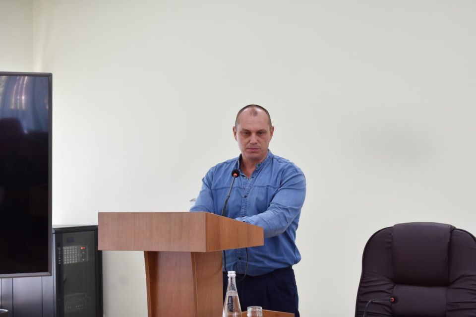 Галина Огнёва: Сегодня в Администрации города Алушты прошло заседание комиссии по предупреждению и ликвидации чрезвычайных ситуаций и обеспечению пожарной безопасности Галина Огнёва: Сегодня в Администрации города Алушты прошло заседание комиссии по предупреждению и ликвидации чрезвычайных ситуаций и обеспечению пожарной безопасности