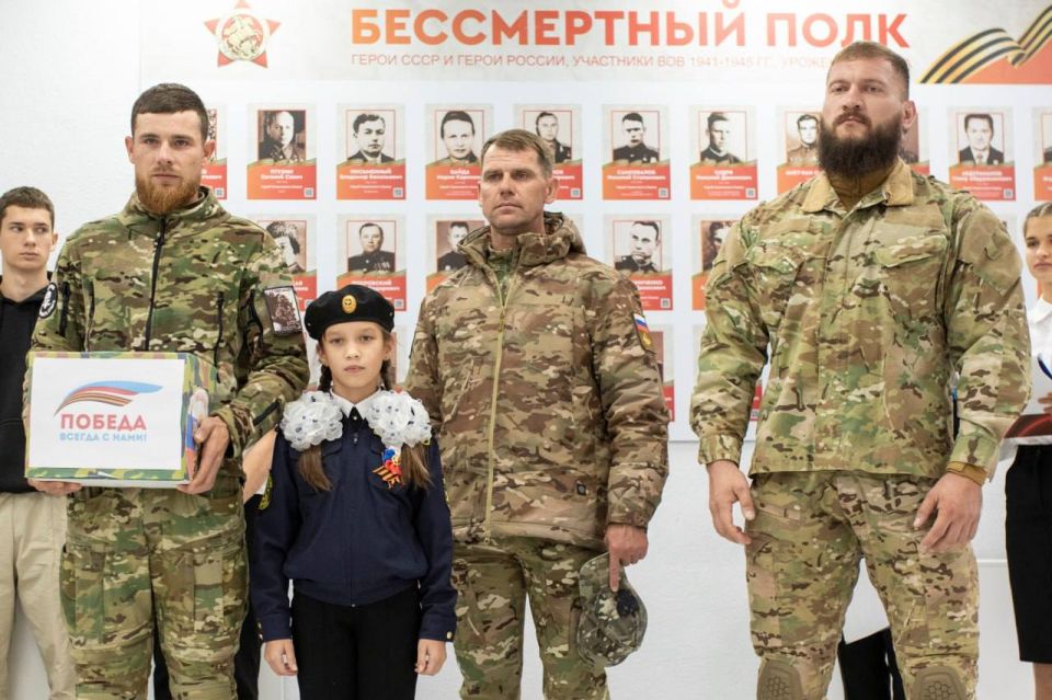 Михаил Афанасьев: На базе симферопольской школы – детского сада № 36 стартовал проект «Герои России – гордость Крыма» Михаил Афанасьев: На базе симферопольской школы – детского сада № 36 стартовал проект «Герои России – гордость Крыма»