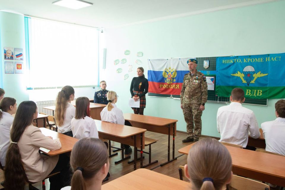 В Симферополе стартовал проект «Герои России — гордость Крыма» В Симферополе стартовал проект «Герои России — гордость Крыма»