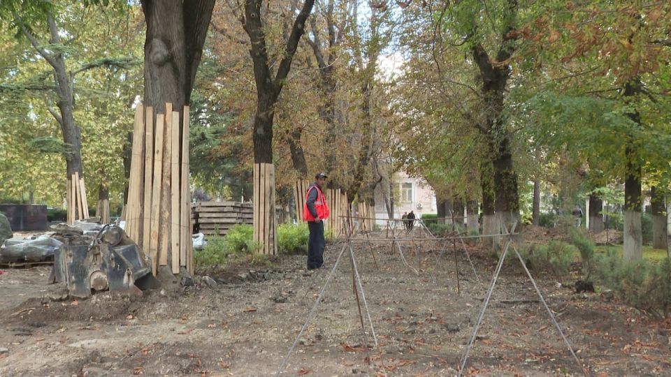 В Симферополе реконструируют одно из знаковых общественных пространств – сквер Победы В Симферополе реконструируют одно из знаковых общественных пространств – сквер Победы