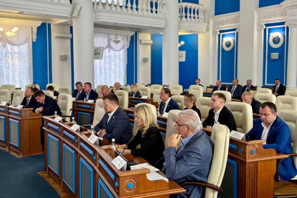 Владимир Немцев: Доклад о состоянии, проблемах и перспективах развития малого и среднего предпринимательства в городе Севастополе за 2024 год представил и.о. директора Департамента экономического развития города Севастополя... Владимир Немцев: Доклад о состоянии, проблемах и перспективах развития малого и среднего предпринимательства в городе Севастополе за 2024 год представил и.о. директора Департамента экономического развития города Севастополя...