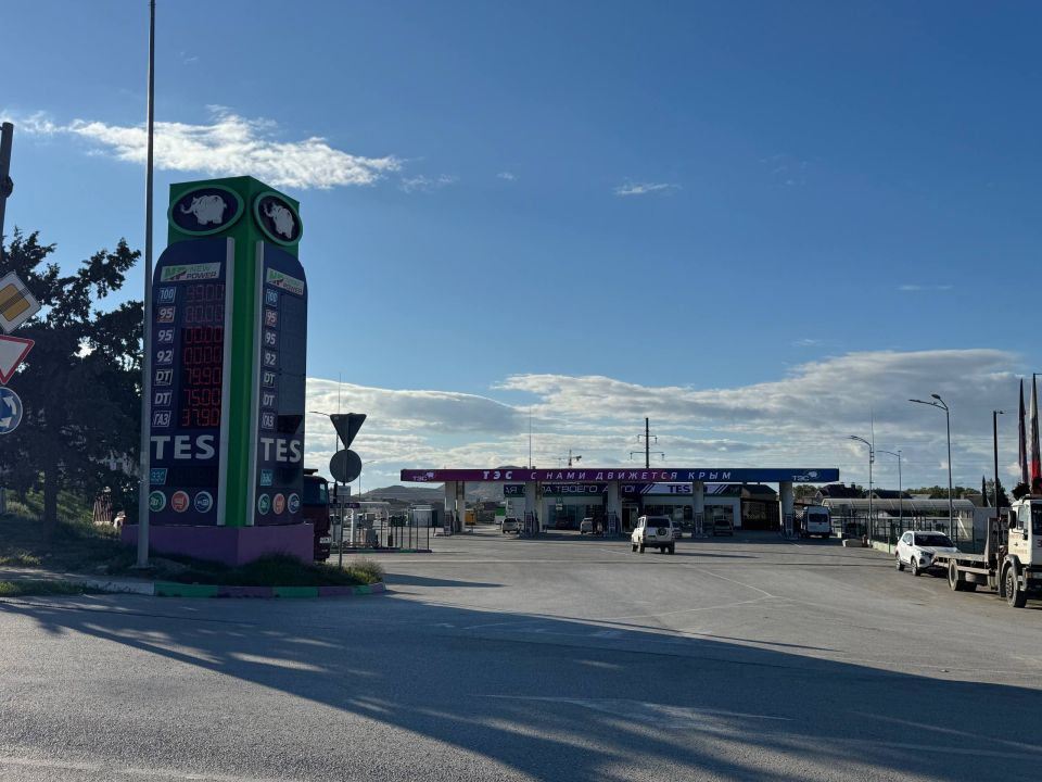 Кирилл Чебышев: Доброе утро, дорогие судакчане и гости округа! По ситуации с бензином к 09.00 21 октября Кирилл Чебышев: Доброе утро, дорогие судакчане и гости округа! По ситуации с бензином к 09.00 21 октября