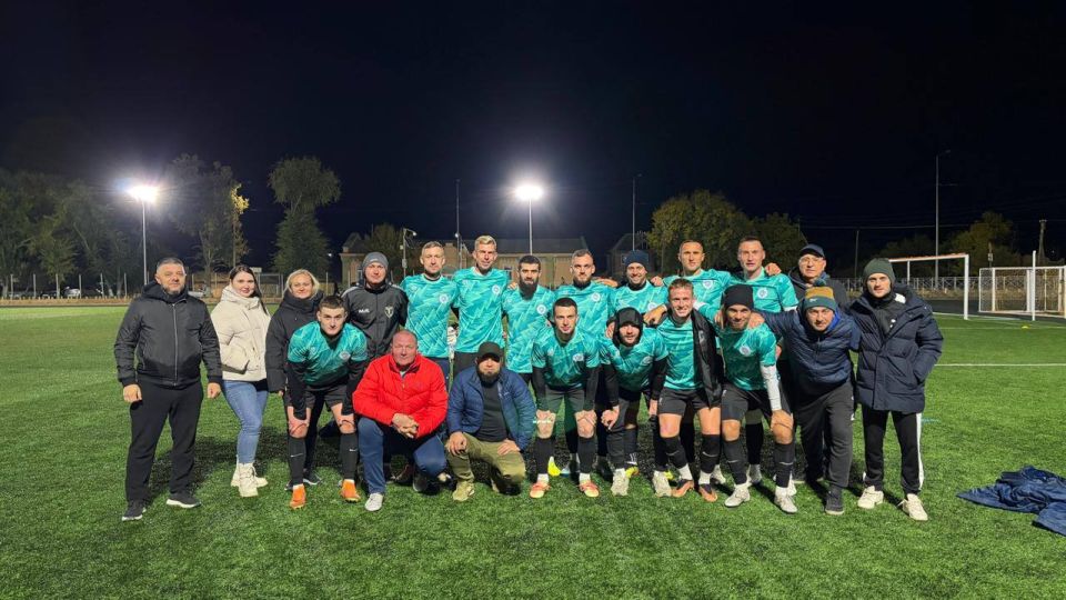 ������ ������: ����������� ������� ������ ������� � ���������� ������ �� ����-������� � ������� 8*8, ������� ������� �� ����� ������ ���� � 1 �� 8 ������!!!