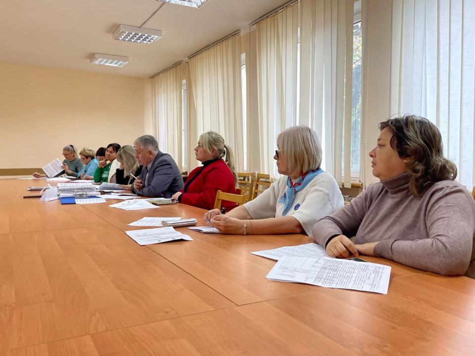 21.10.2025 под председательством временно исполняющего полномочия главы администрации Ивана Юрченко состоялось очередное заседание комиссии по делам несовершеннолетних и защите их прав Симферопольского района 21.10.2025 под председательством временно исполняющего полномочия главы администрации Ивана Юрченко состоялось очередное заседание комиссии по делам несовершеннолетних и защите их прав Симферопольского района