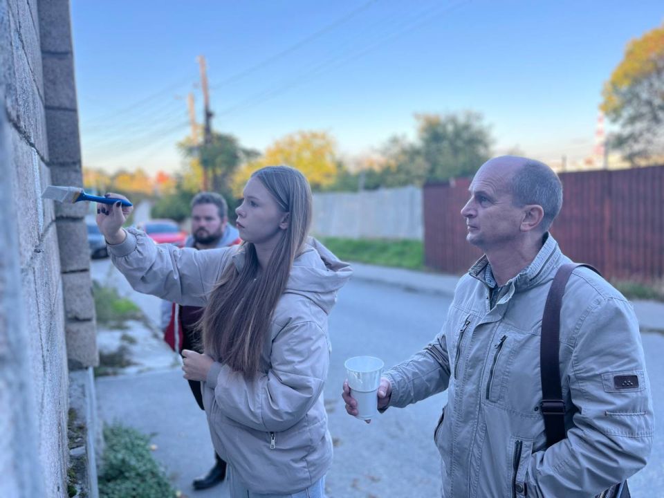 В Севастополе сотрудники наркоконтроля провели акцию «Закрась опасность!» в рамках второго этапа Общероссийской акции «Сообщи, где торгуют смертью!» В Севастополе сотрудники наркоконтроля провели акцию «Закрась опасность!» в рамках второго этапа Общероссийской акции «Сообщи, где торгуют смертью!»