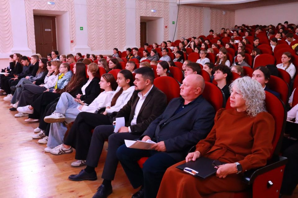 ������� �������: ������� � ����������� ������ ������ ������������� ����������� �� ������� � �����������, ������������ � ��� ������ � ����� �������� �������� � ������������ �� ����: ����������� ������������ ������ �...