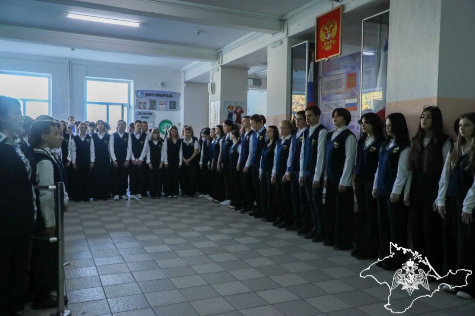 Офицер Росгвардии принял участие в патриотическом проекте «Герои России – гордость Крыма» Офицер Росгвардии принял участие в патриотическом проекте «Герои России – гордость Крыма»