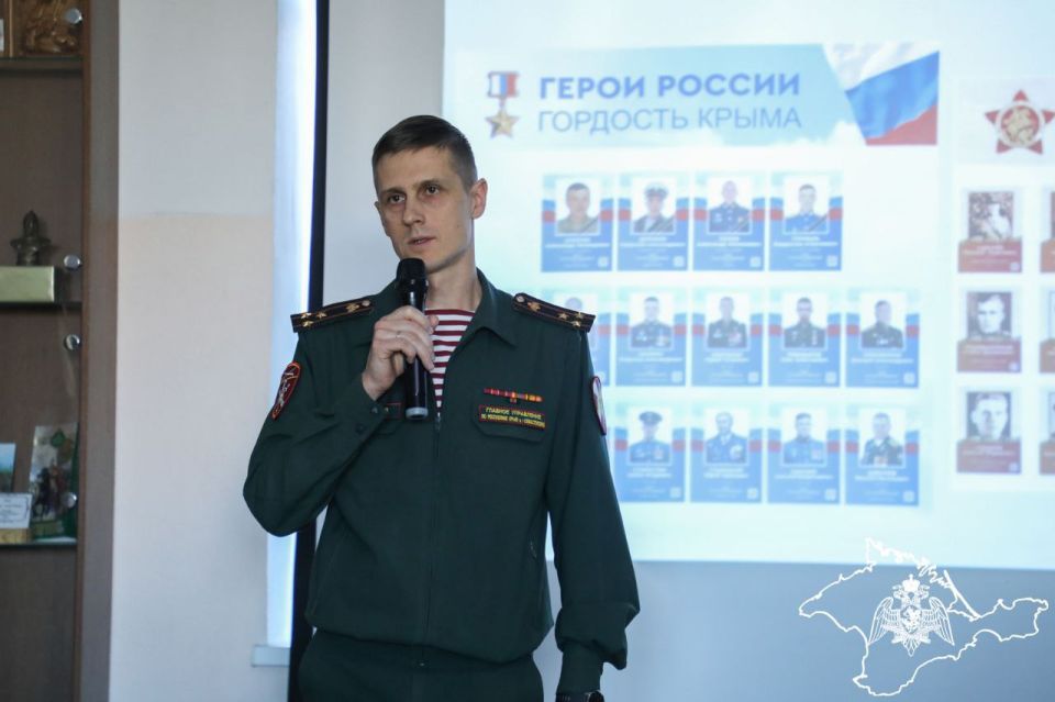 Офицер Росгвардии принял участие в патриотическом проекте «Герои России – гордость Крыма»