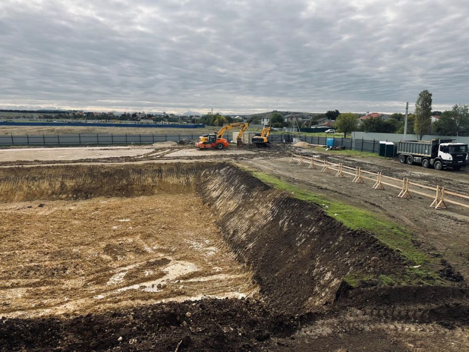 ������ ���������: ������ � ����������� ����� ������� ��� �� 280 ���� � ������ 7-�� ��������� ������������� �����