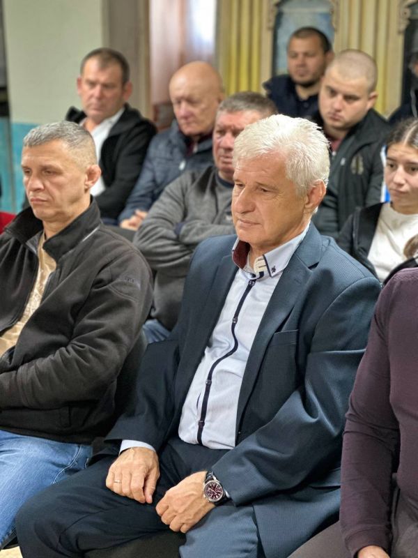Ольга Торубарова: Приняла участие в расширенном тренерском совете в ГБУ ДО Республики Крым «Спортивная школа №7» Ольга Торубарова: Приняла участие в расширенном тренерском совете в ГБУ ДО Республики Крым «Спортивная школа №7»