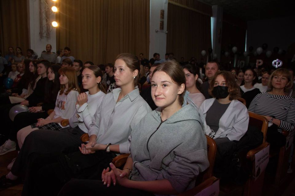 Таврическая академия отмечает 10-летний юбилей Таврическая академия отмечает 10-летний юбилей