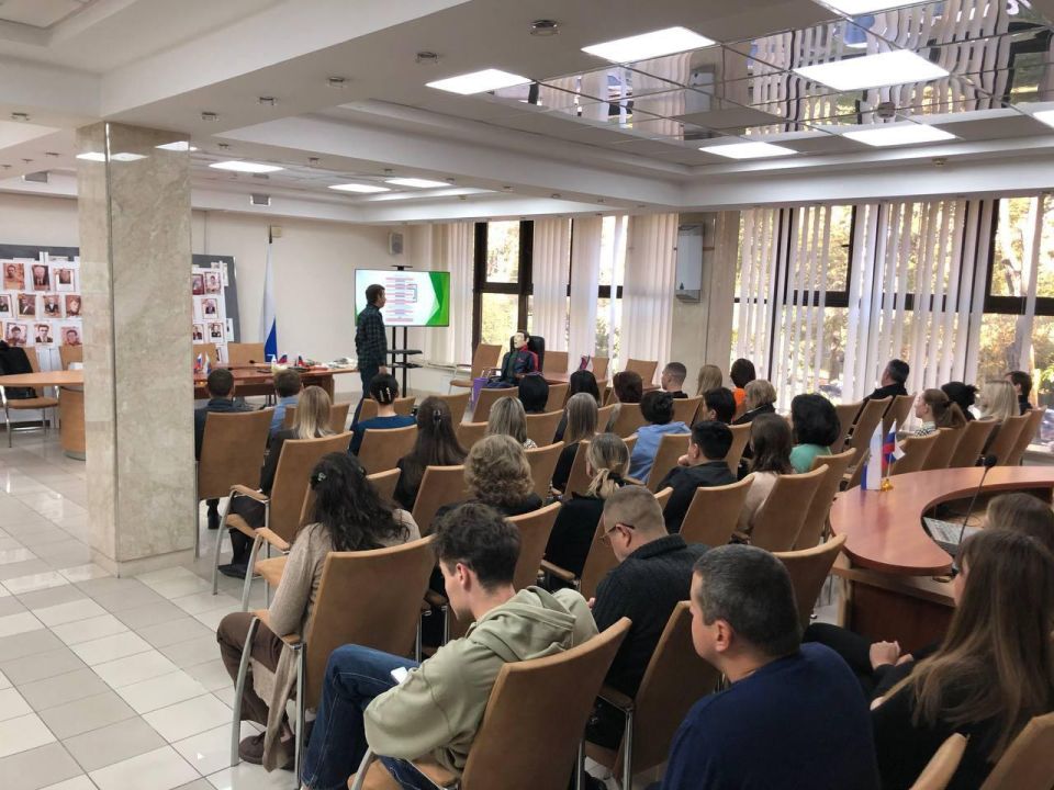 В Министерстве юстиции Республики Крым организовали занятия по оказанию первой помощи В Министерстве юстиции Республики Крым организовали занятия по оказанию первой помощи
